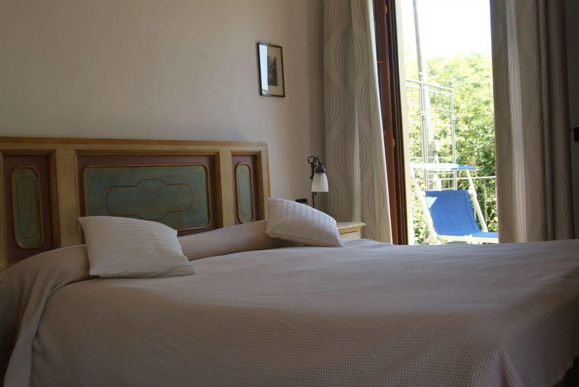 Hotel Di Sor Paolo 瓦尔的圣卡西亚诺 外观 照片
